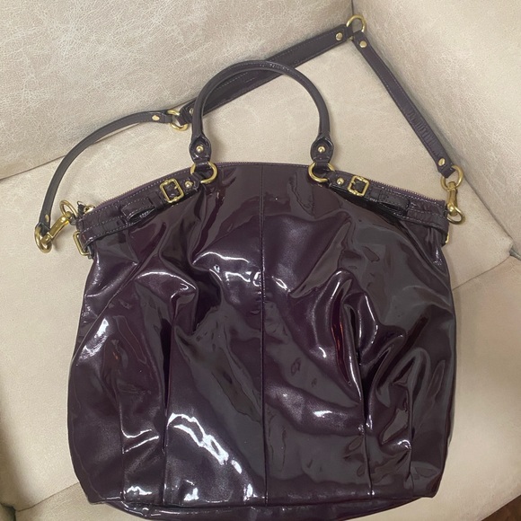 Coach Dark Purple Patent Leather Shoulder Bag - Picture 3 of 5